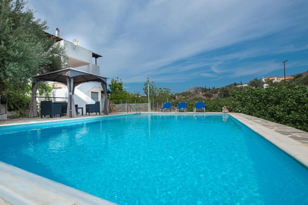Villa Xenia Aegina Bagian luar foto